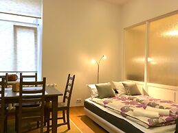 Elizabetes Center Apartments