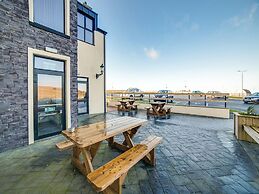 Standing Stones Lodge