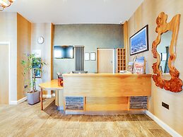 Standing Stones Lodge