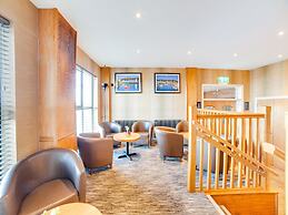 Standing Stones Lodge