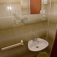 Holiday Apartment Near the Beach for 4 Persons With one Bedroom