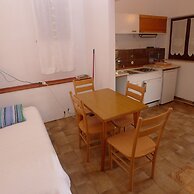 Holiday Apartment Near the Beach for 4 Persons With one Bedroom