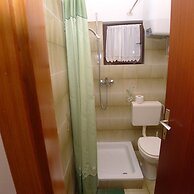 Holiday Apartment Near the Beach for 4 Persons With one Bedroom