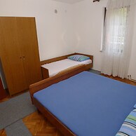 Holiday Apartment Near the Beach for 4 Persons With one Bedroom