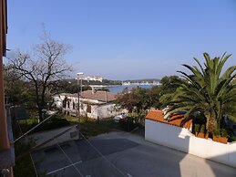 2 Bedroom Seaview Apartment