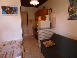 Apartment for two Persons With Swimming Pool Near the Beach