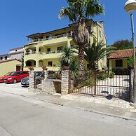 Three Person Apartment Near the Beach