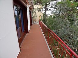 Apartment for six Persons With Three Bedrooms and Internet