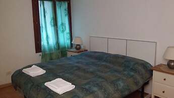 Grimaldi Apartments - Colombina