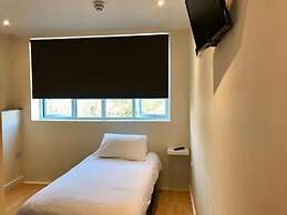 Eazzzy rooms Corby