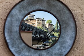 Alhambra Boutique Penthouse Terrace