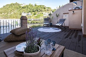 Alhambra Boutique Penthouse Terrace
