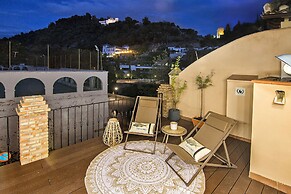 Alhambra Boutique Penthouse Terrace