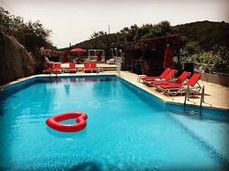 Golden Gate Boutique Hotel