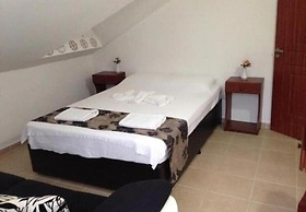 Golden Gate Boutique Hotel