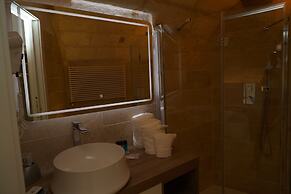 Cinque Elementi Sassi Matera