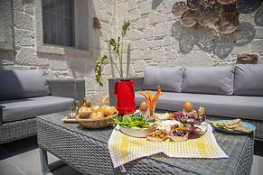 Bellapais 58 Luxury Cesme