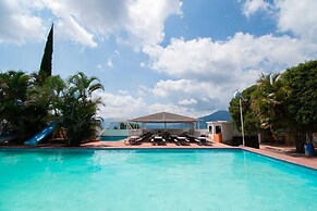 Resort y Balneario Los Angeles