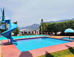 Resort y Balneario Los Angeles