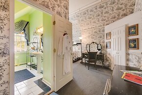 The Mayors Mansion Inn