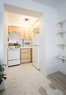 The Hutchinson Suites