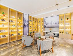 Atour Hotel Golden Beach Yantai