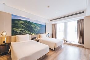 Atour Hotel 2nd ZhongshanRoad Zhongshan