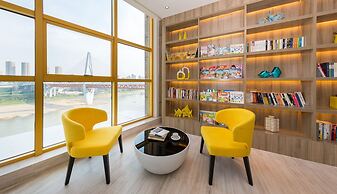 Atour Hotel Hongyadong Riverside Chongqing