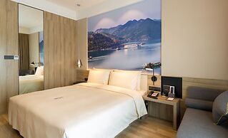 Atour Hotel Hongyadong Riverside Chongqing