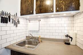 The Hutchinson Apartments