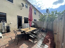 Rare Find! House of Happiness by MIA Zoo & FL Keys