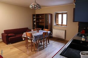 San Nicolò Holiday Home