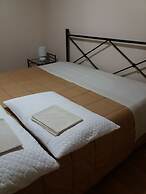 San Nicolò Holiday Home