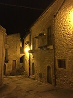 San Nicolò Holiday Home