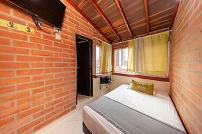 Ayenda 1231 Paradise Center