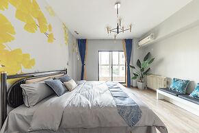 Xi'an City Center View Apartment