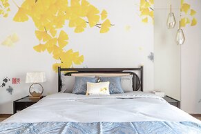 Xi'an City Center View Apartment