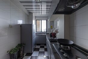 Xi'an City Center View Apartment