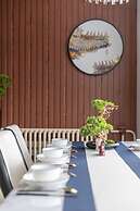 Xi'an City Center View Apartment