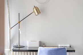 Xi'an City Center View Apartment