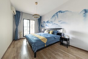 Xi'an City Center View Apartment