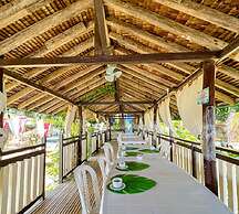 Appleton Little Paradise Beach Resort