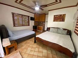 Appleton Little Paradise Beach Resort