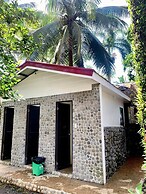 Appleton Little Paradise Beach Resort