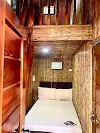 Appleton Little Paradise Beach Resort