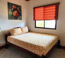 Appleton Little Paradise Beach Resort