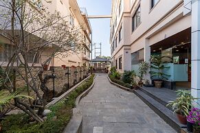 Sarovar Residency Serviced Apartment Hotel