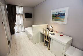 Metro Hotel Tirana