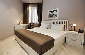 Metro Hotel Tirana