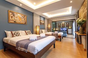 Hostel One Art & Gallery